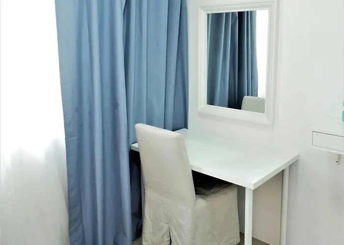 Philippine International Convention Center 676 Dynastel Shore Apartment